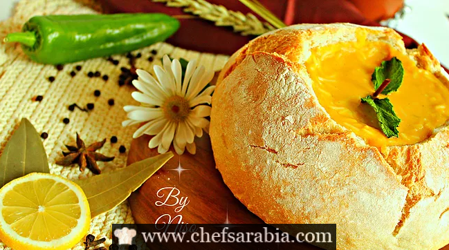 شوربه العدس بالشعيريه الدجاج