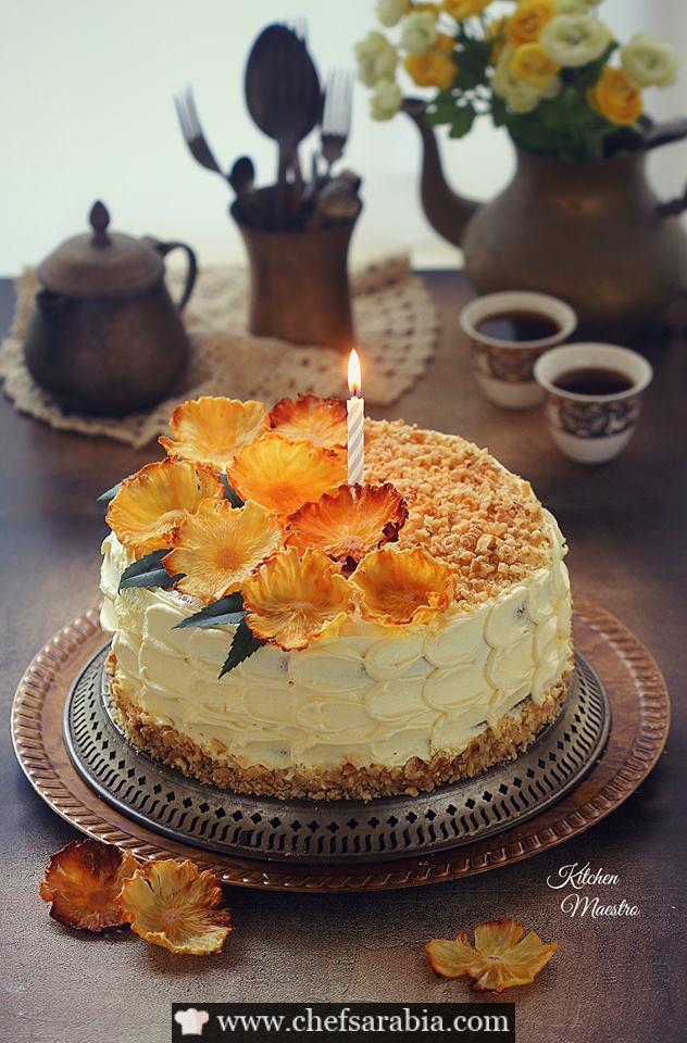 كيكة الانانس و الجوز المحمص