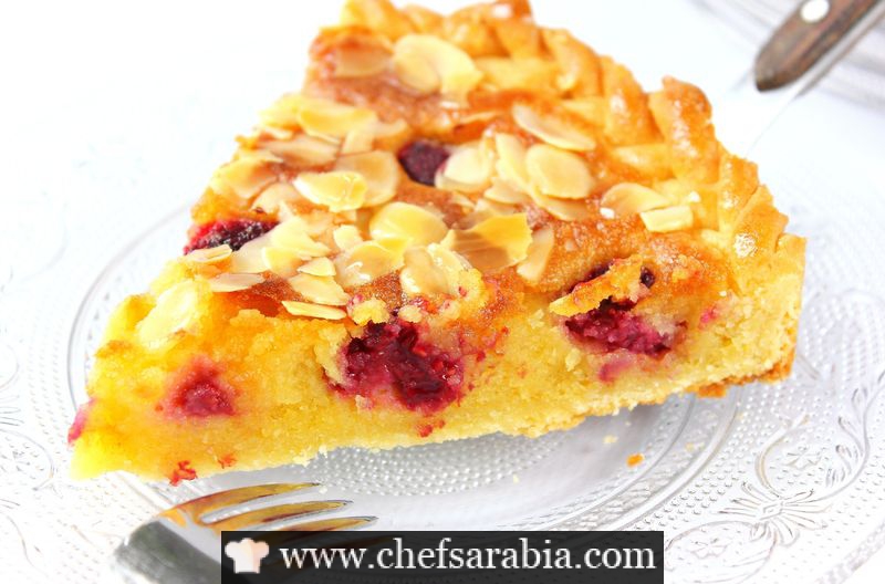 تارت سواريه باللوز